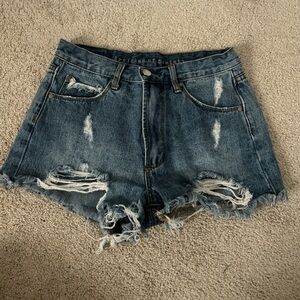 Articles of Society Jean shorts. Light wash denim. Sizing ranges from XS to S